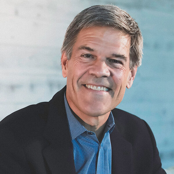 Peter-Holt-600x600.jpg